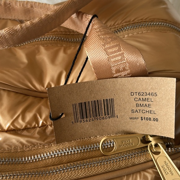 Steve Madden Tennis Bag - Picture 8 of 15